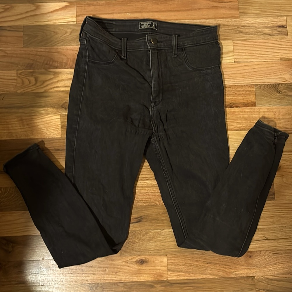 Abercrombie & Fitch black pants